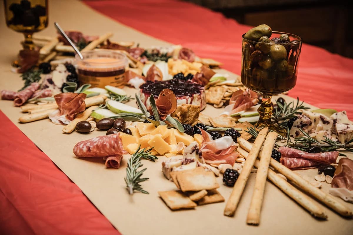 GRAZING TABLES