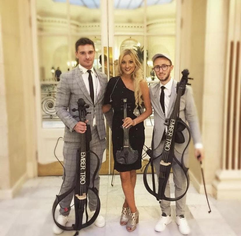 String trio performing live